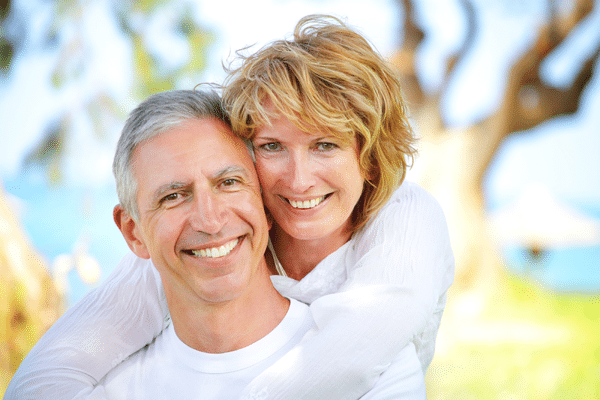 older-couple-smiling