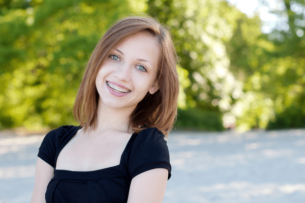 girl-smiling-with-braces